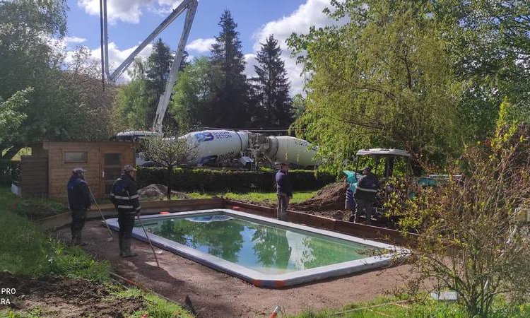 Travaux de terrassement pour une piscine - Saulieu - COMMUNEAU ARTON BTP 